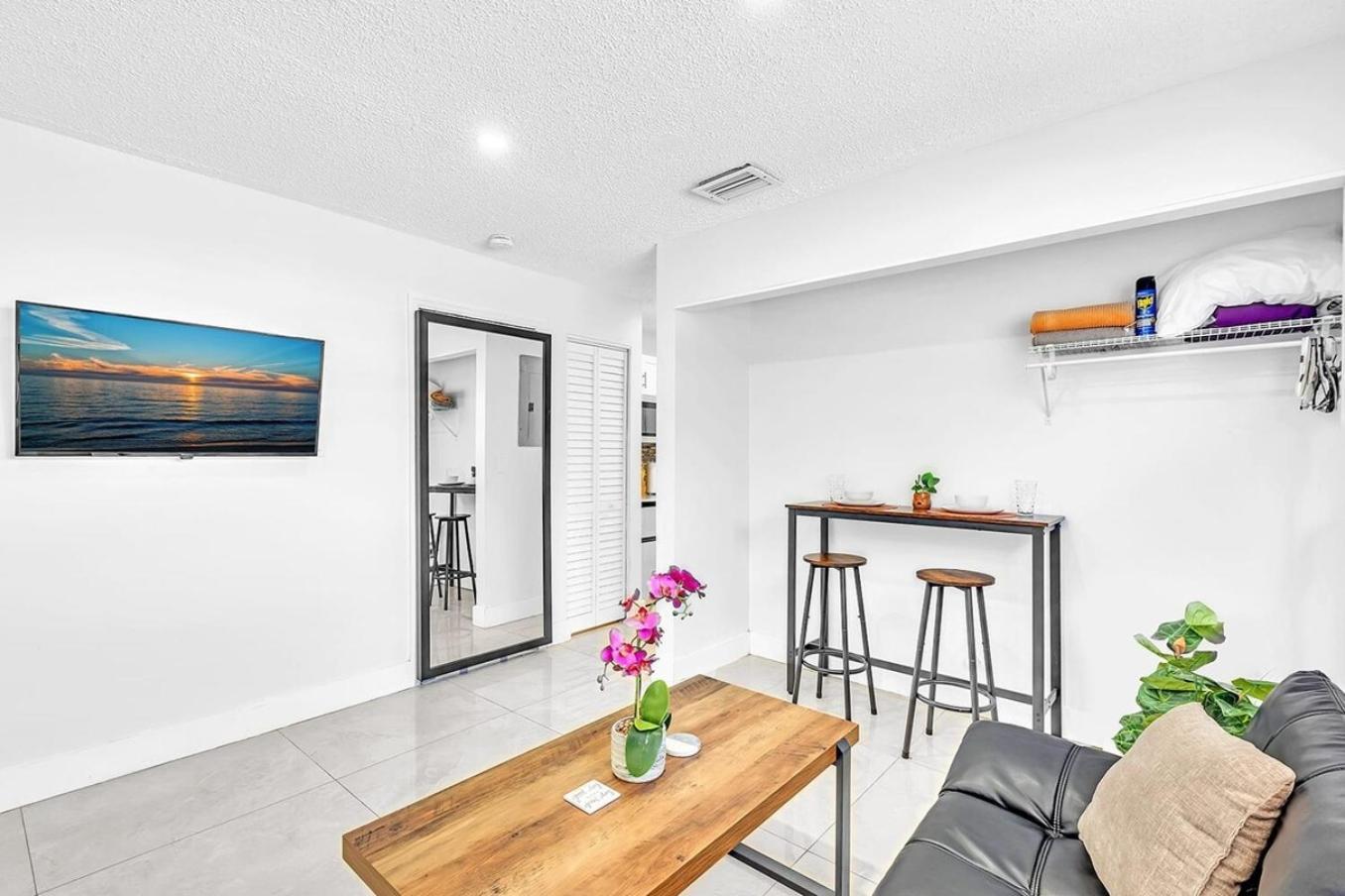 New 2 Bed Studio Close To Beach & Casino Ha04 Hollywood Exteriér fotografie